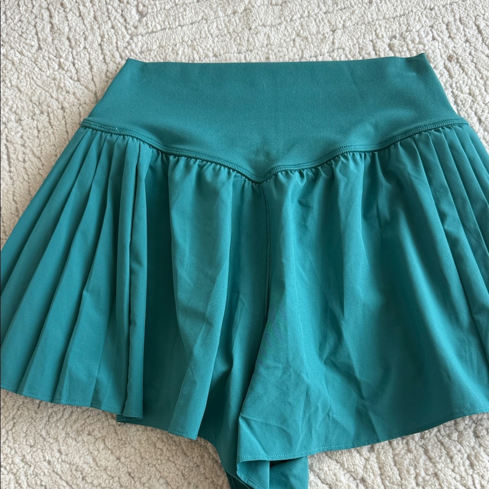 aerie Teal Pleated Waistband Athletic Shorts - Picture 2 of 5